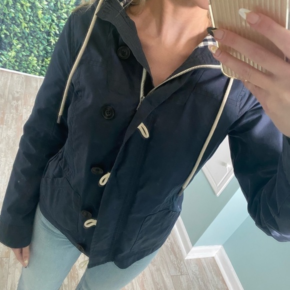 Abercrombie & Fitch Navy Blue Rain Jacket Size Medium - Picture 2 of 13